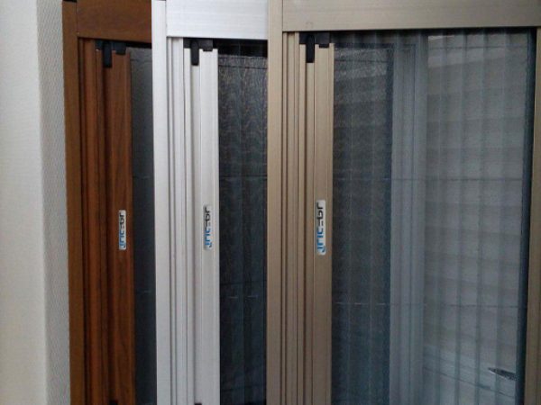 تعمیرات تخصصی درب و پنجره UPVC زاگرس